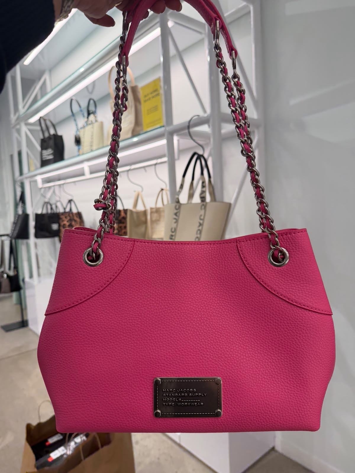 MARC JACOBS