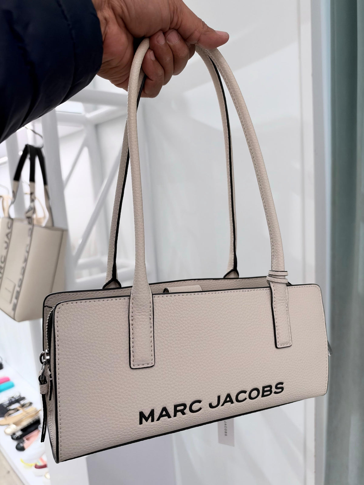MARC JACOBS