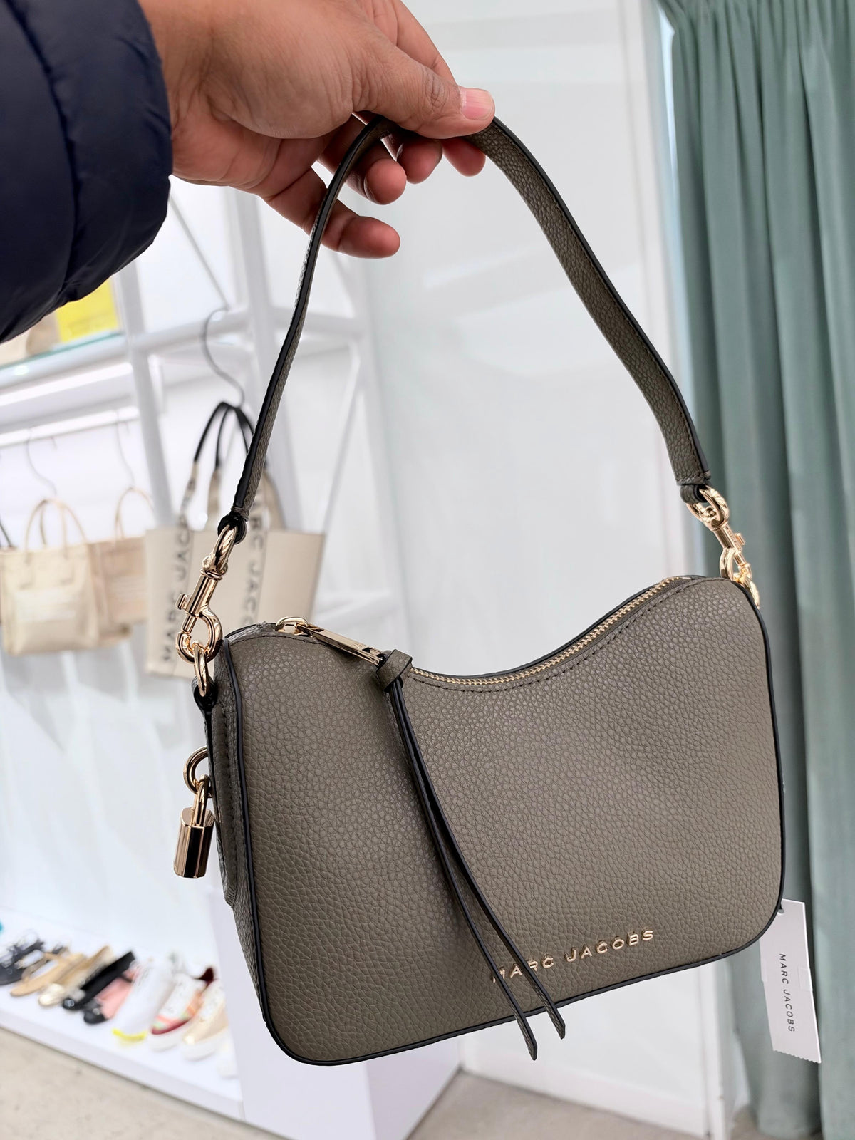 MARC JACOBS