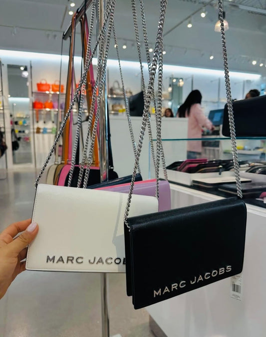 MARC JACOBS