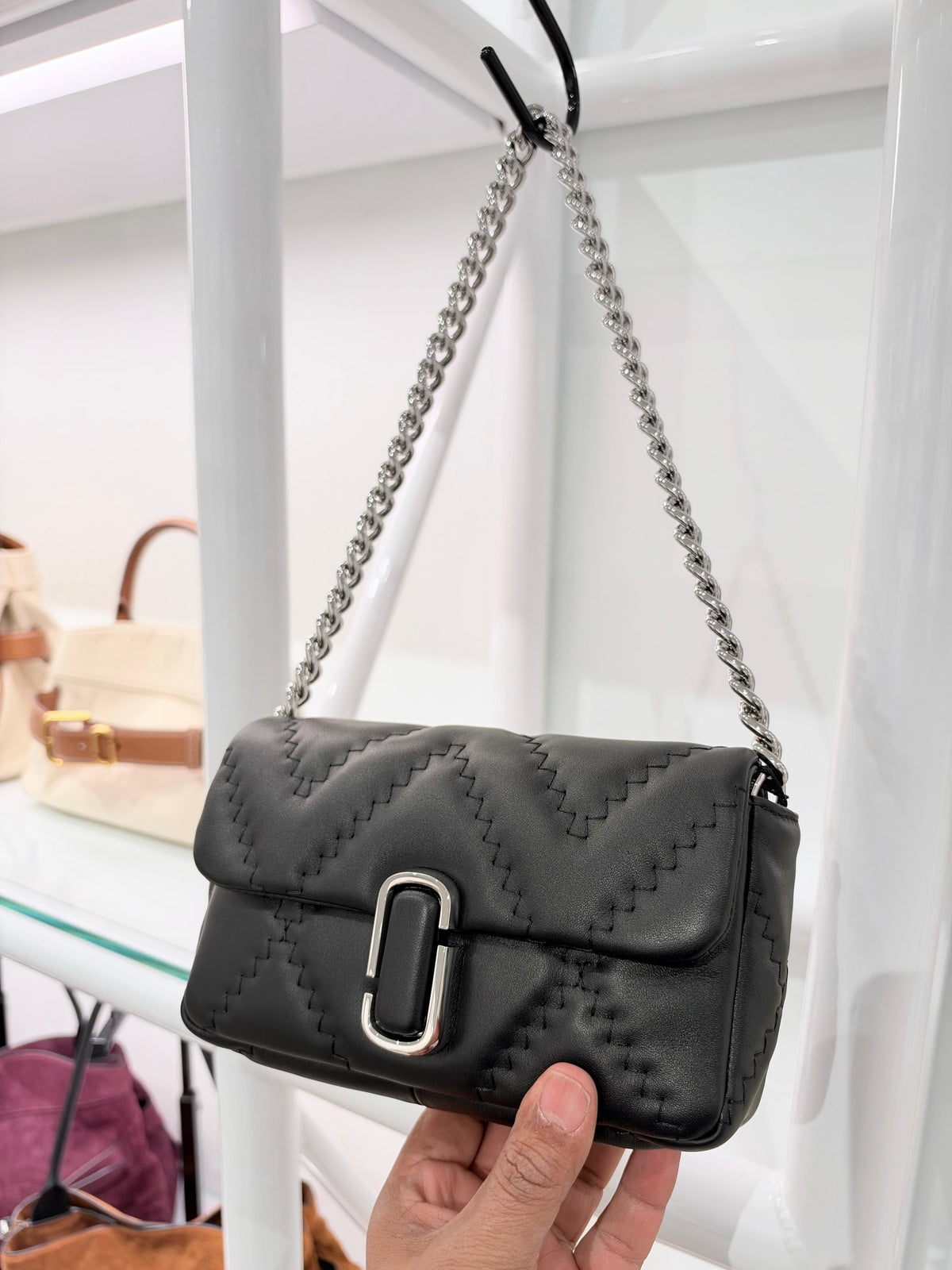 MARC JACOBS