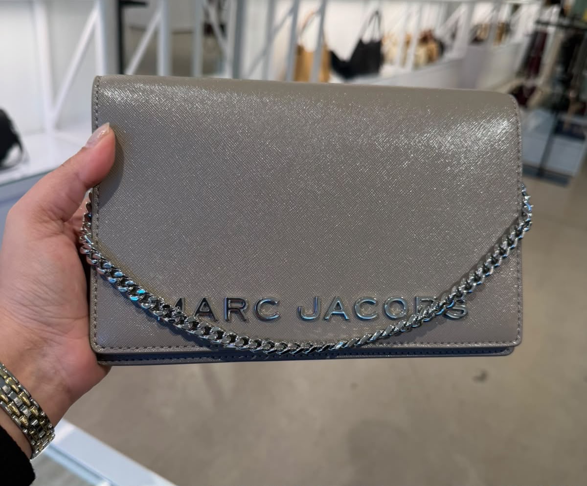 MARC JACOBS