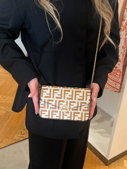 Fendi wallet on chain