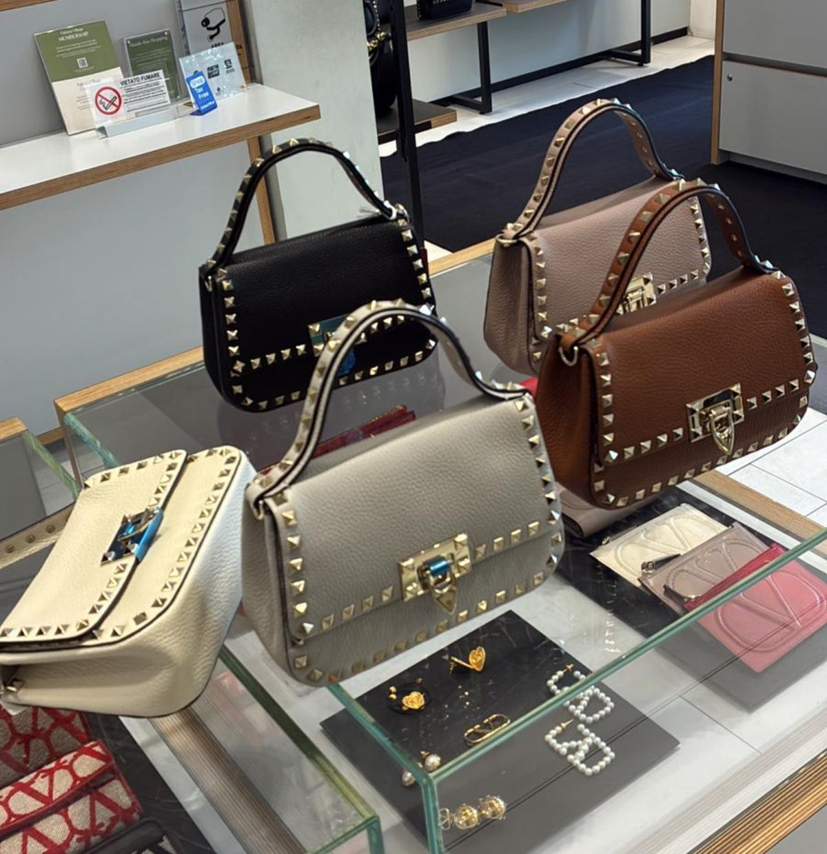 Valentino Sling