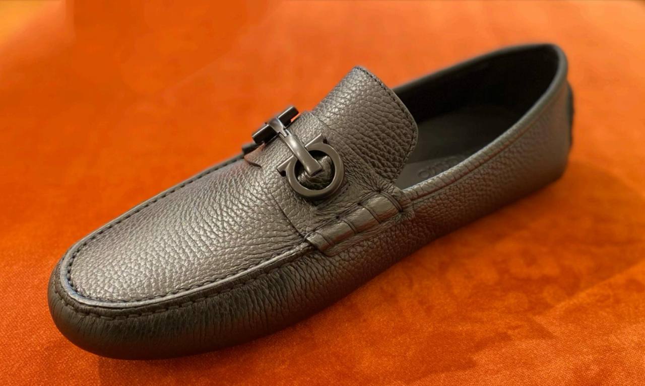 Ferragamo Gancini Leather Driving Loafers