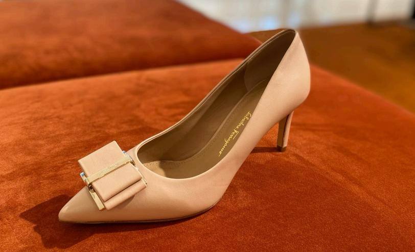 Ferragamo Leather Vara Bow Pumps