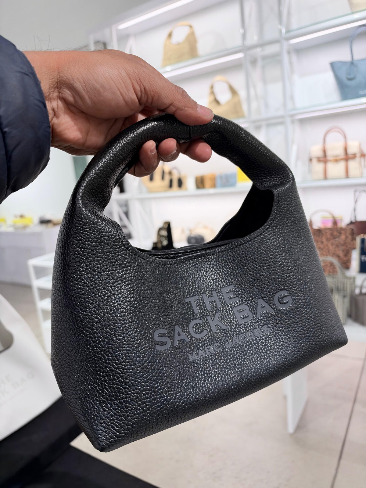 MARC JACOBS
